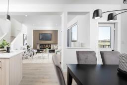 328 Desrosiers Drive E, Winnipeg, MB R2C5V4 Photo 10