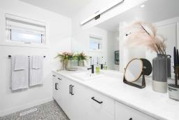 328 Desrosiers Drive E, Winnipeg, MB R2C5V4 Photo 19