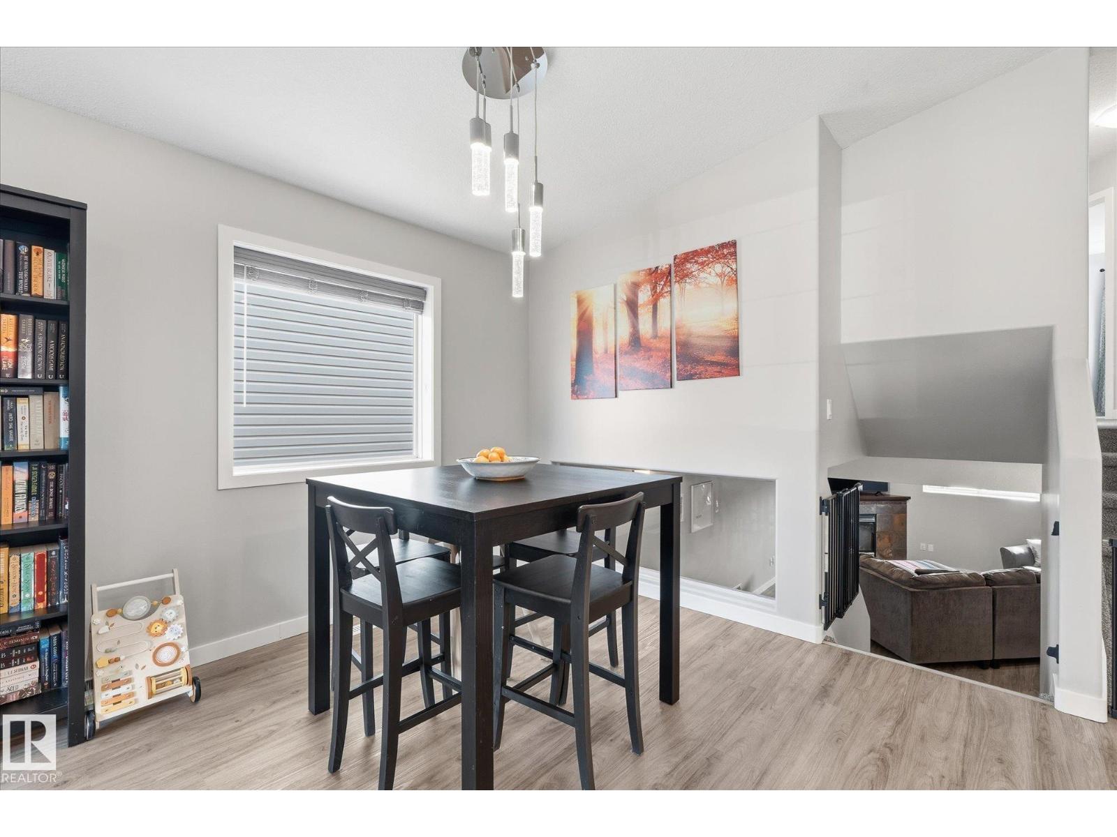 2109 37 AV NW - 10