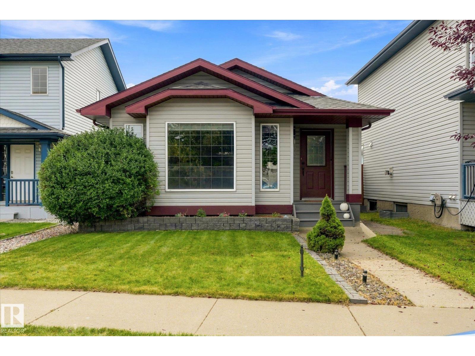 2109 37 AV NW - 2
