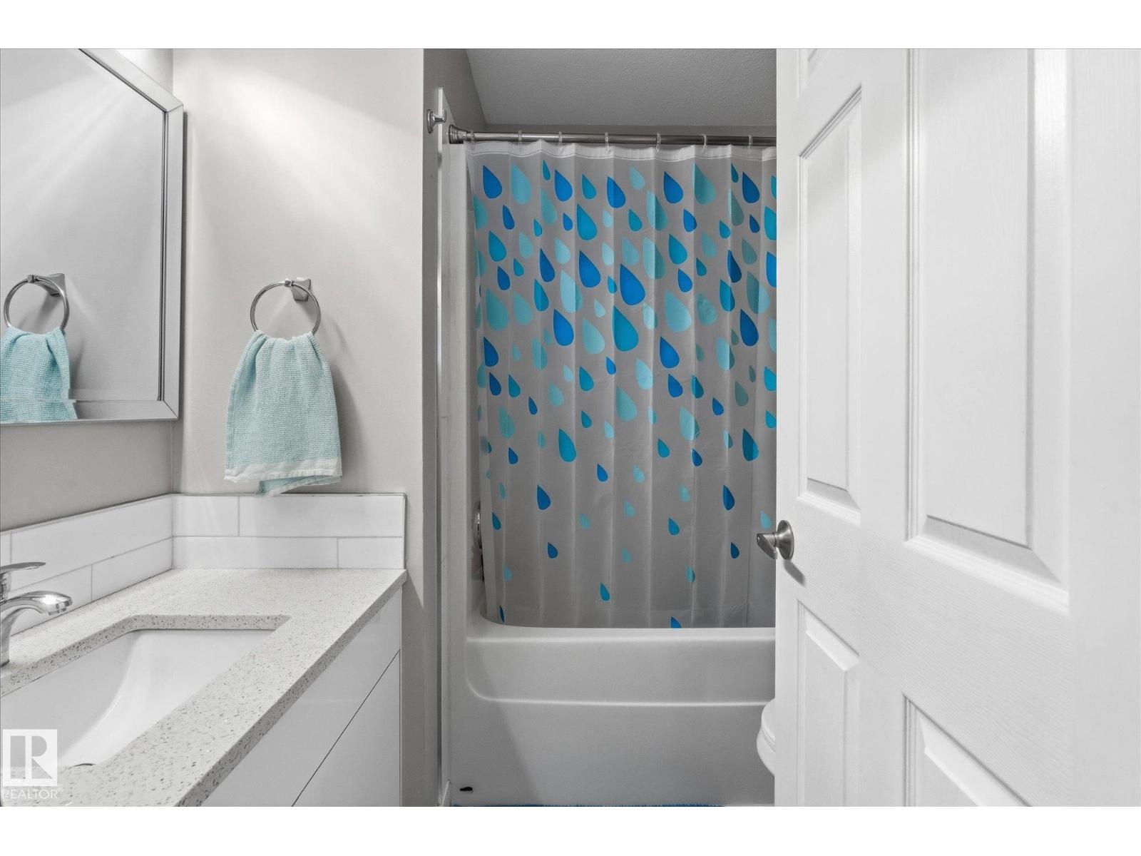2109 37 AV NW - 26