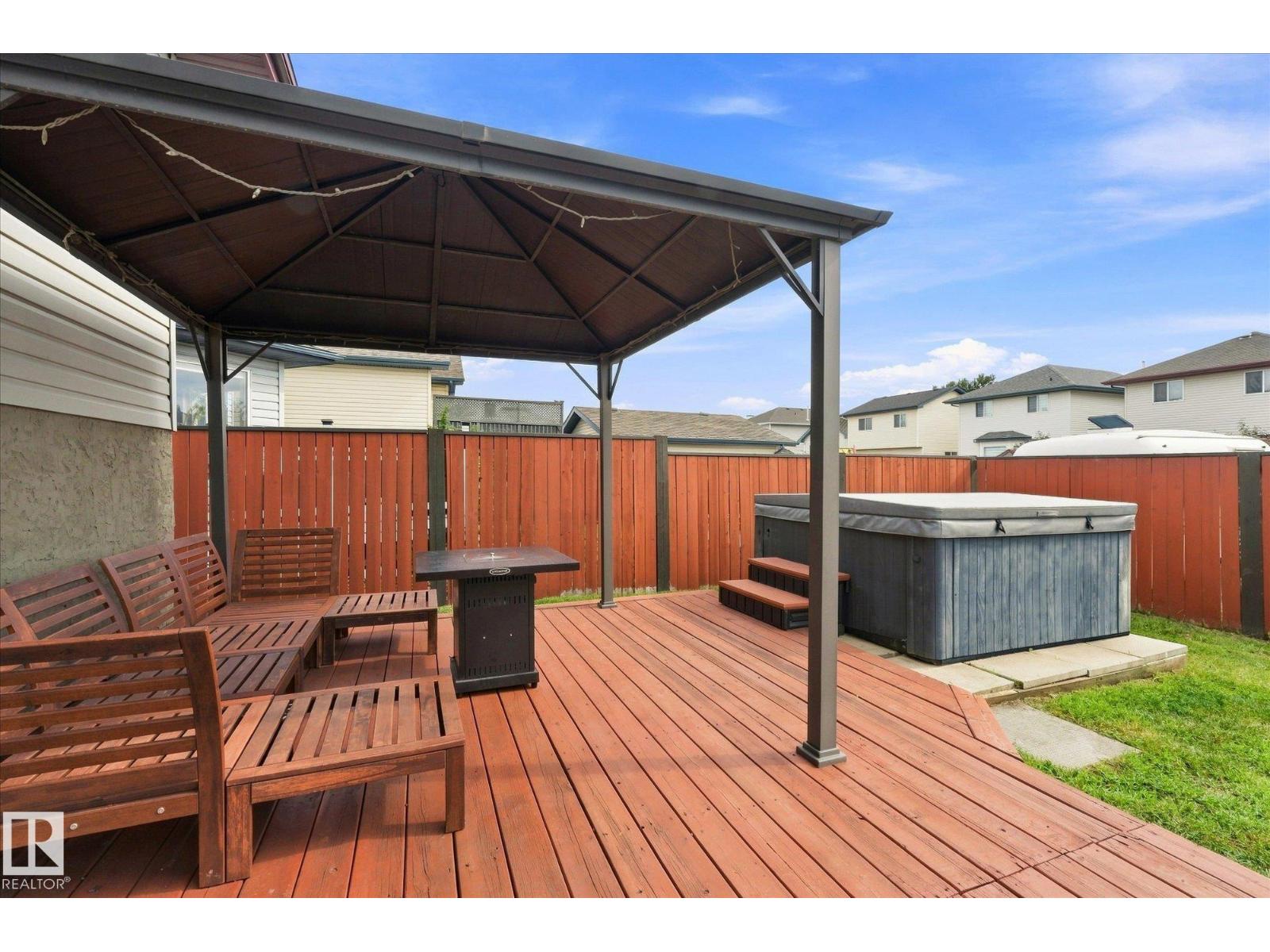 2109 37 AV NW - 41