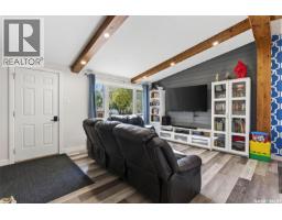 Laundry room - 809 98th Avenue, Tisdale, SK S0E1T0 Photo 11