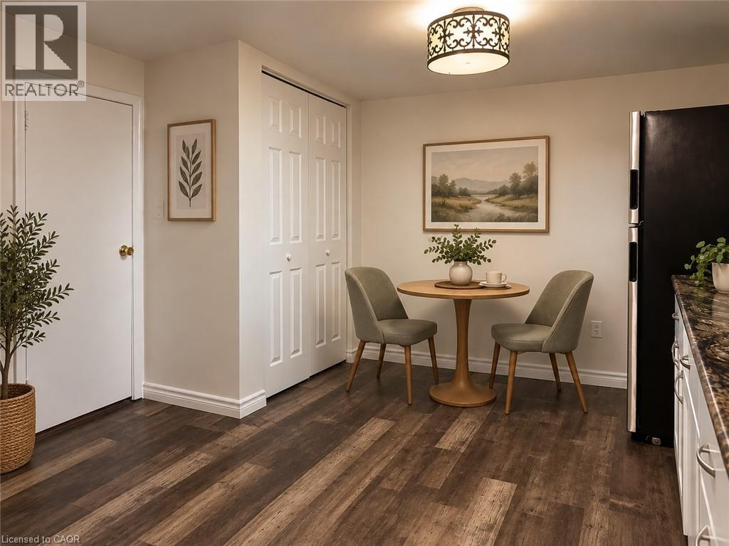 92 PATTANDON Avenue Unit# C, Kitchener — photo 3