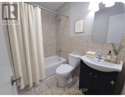Bedroom 3 - Main Level - 87 Wellington Street E, Brampton, ON L6W1Y6 Photo 6