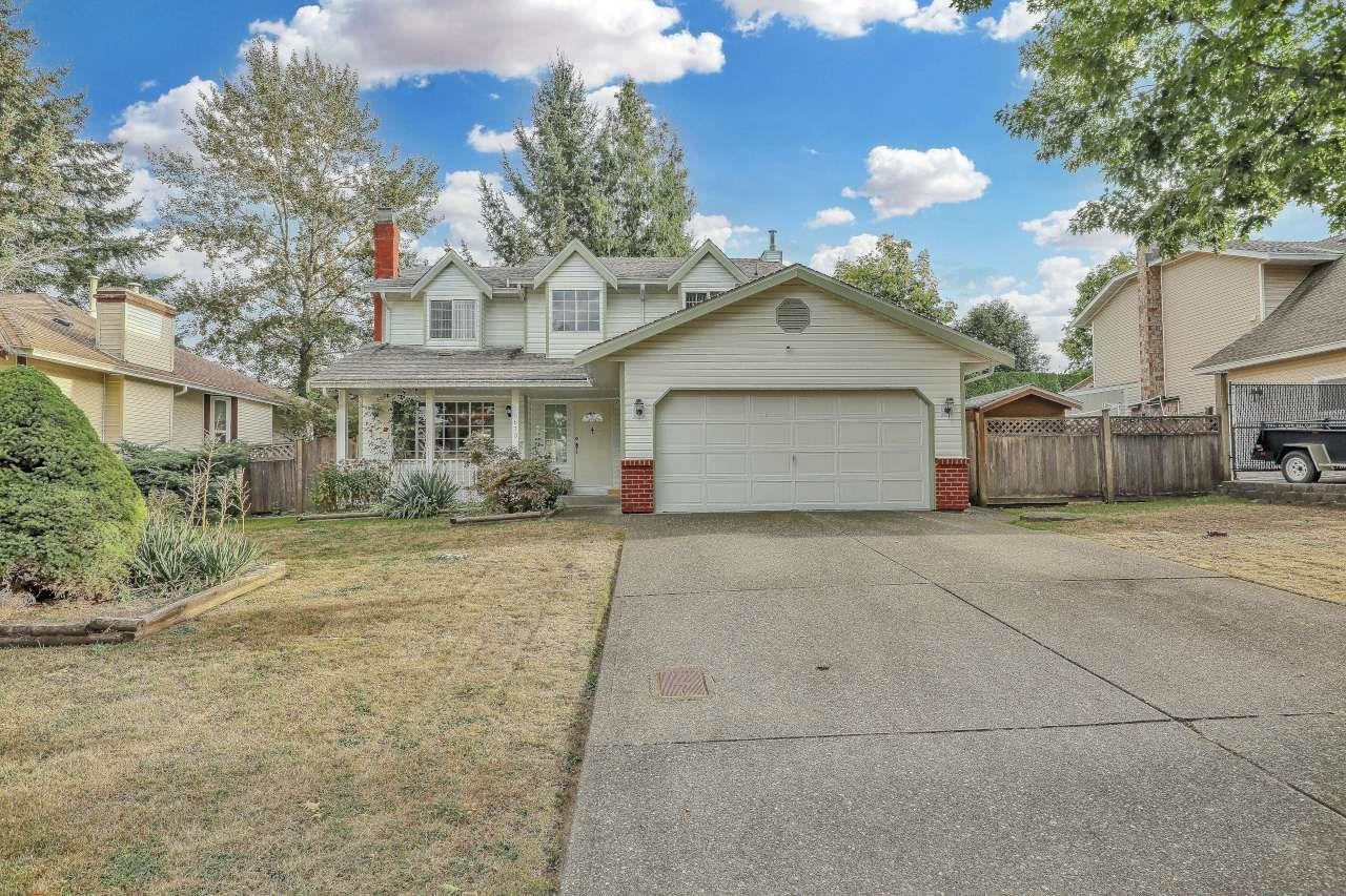 15870 95 AVENUE, Surrey — photo 2