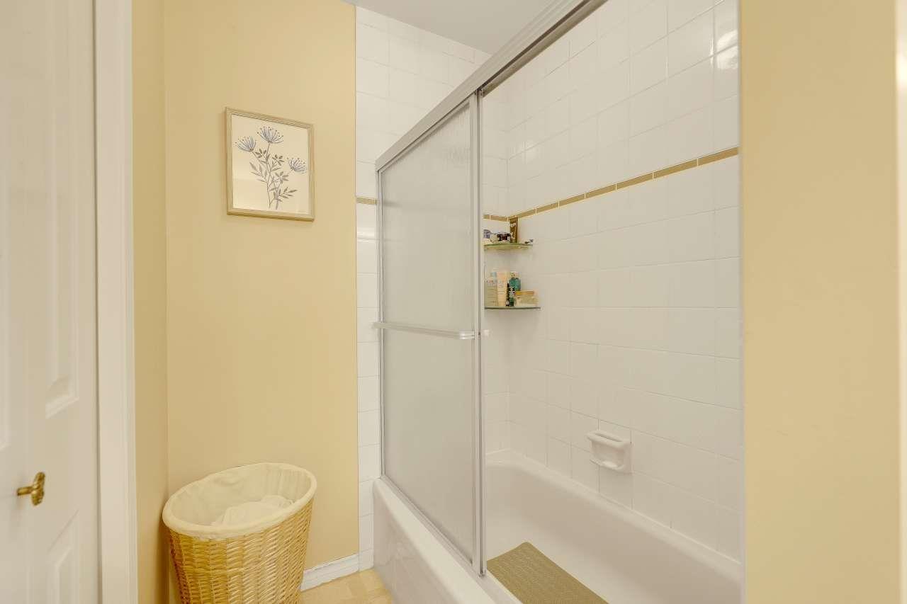 Photo of 15870 95 AVENUE 28