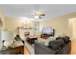 15870 95 Avenue, Surrey, BC V4N3B9 Photo 18