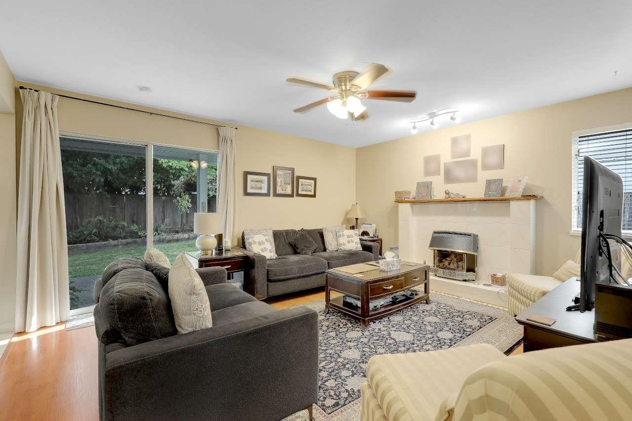 Photo of 15870 95 AVENUE 17