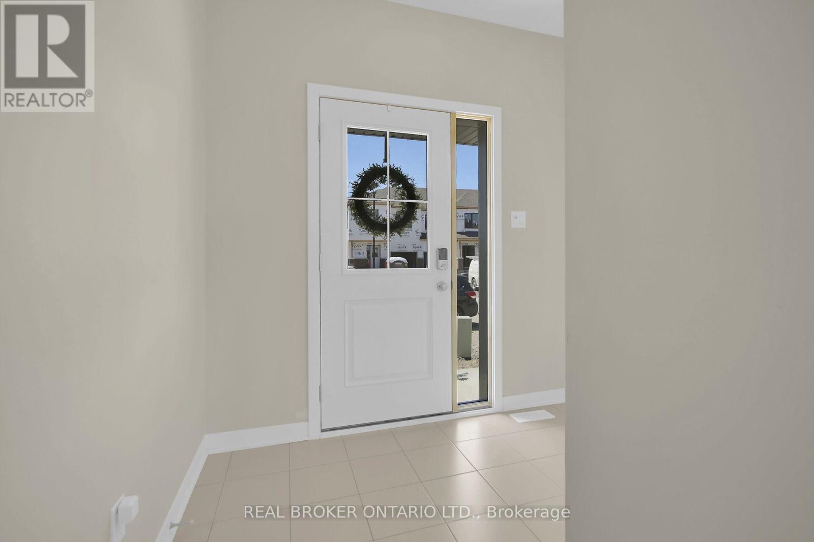 618 KEATONS WAY W, North Grenville — photo 2