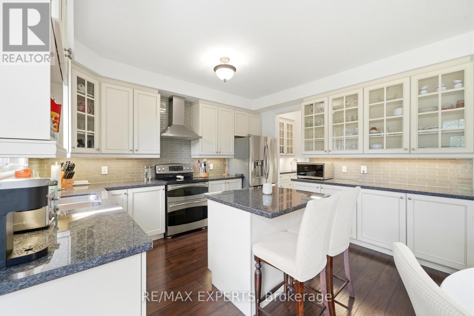 18 VISTA DRIVE - Image 14