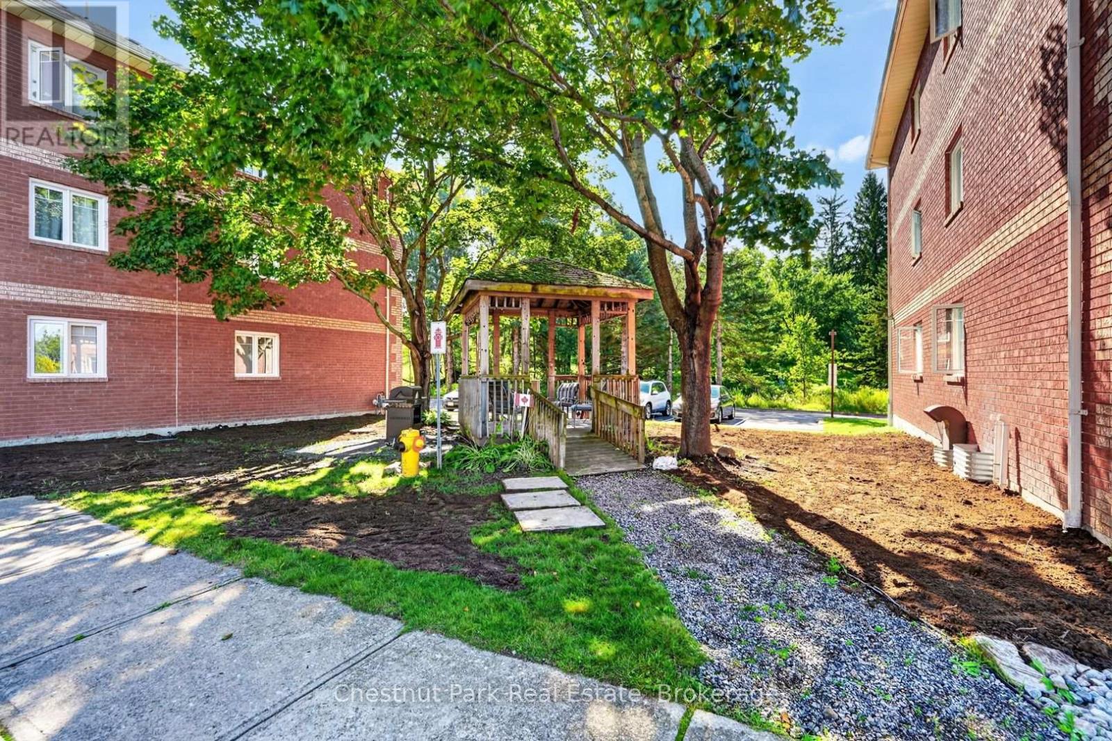 #302 661 CEDAR LANE - Image 25