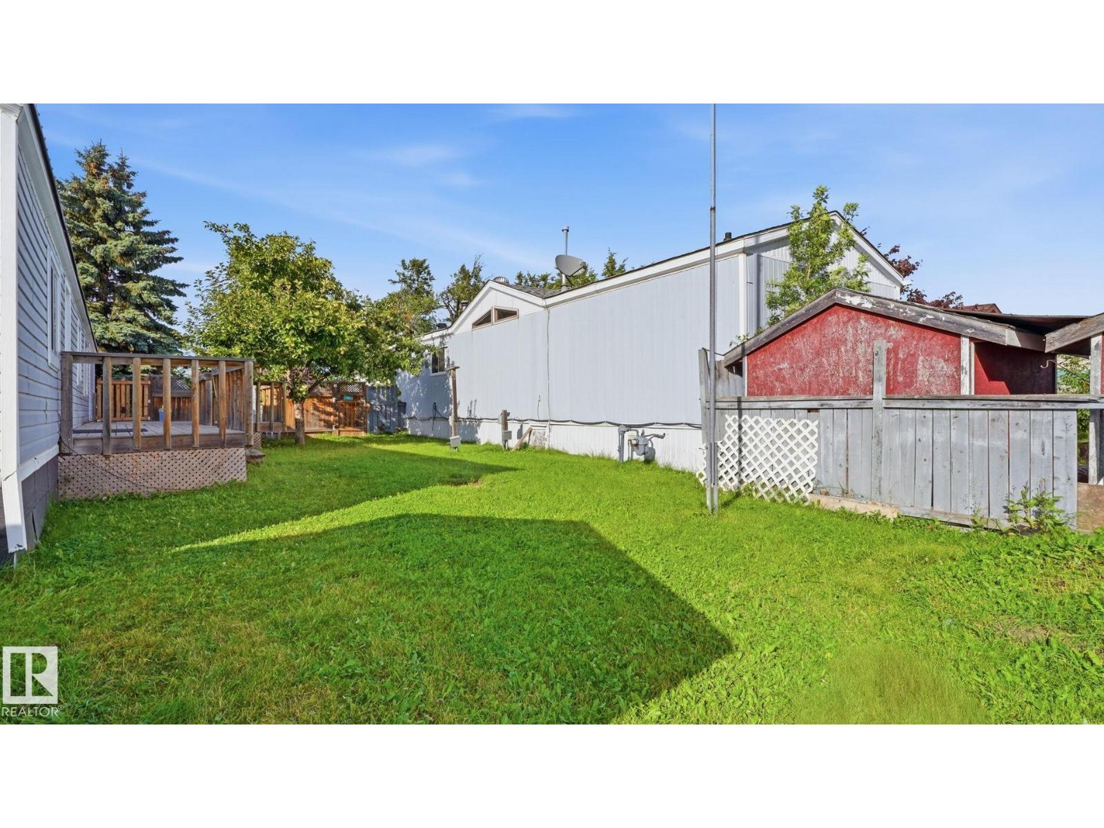 1035 Lakeland CR NW - 25