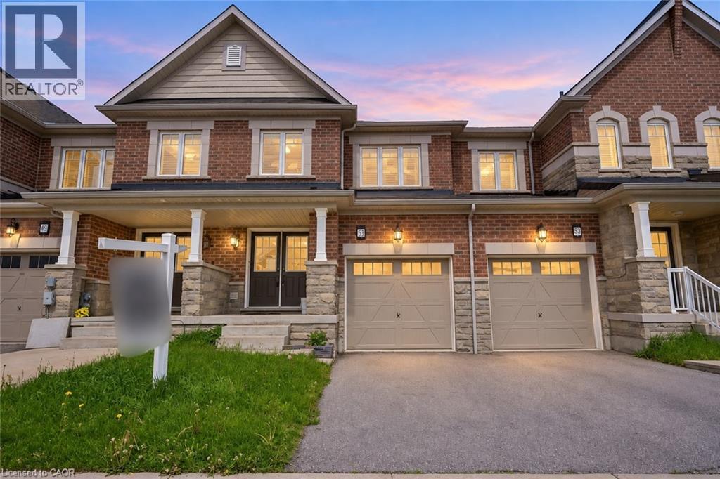 457 QUEEN MARY Drive - 2