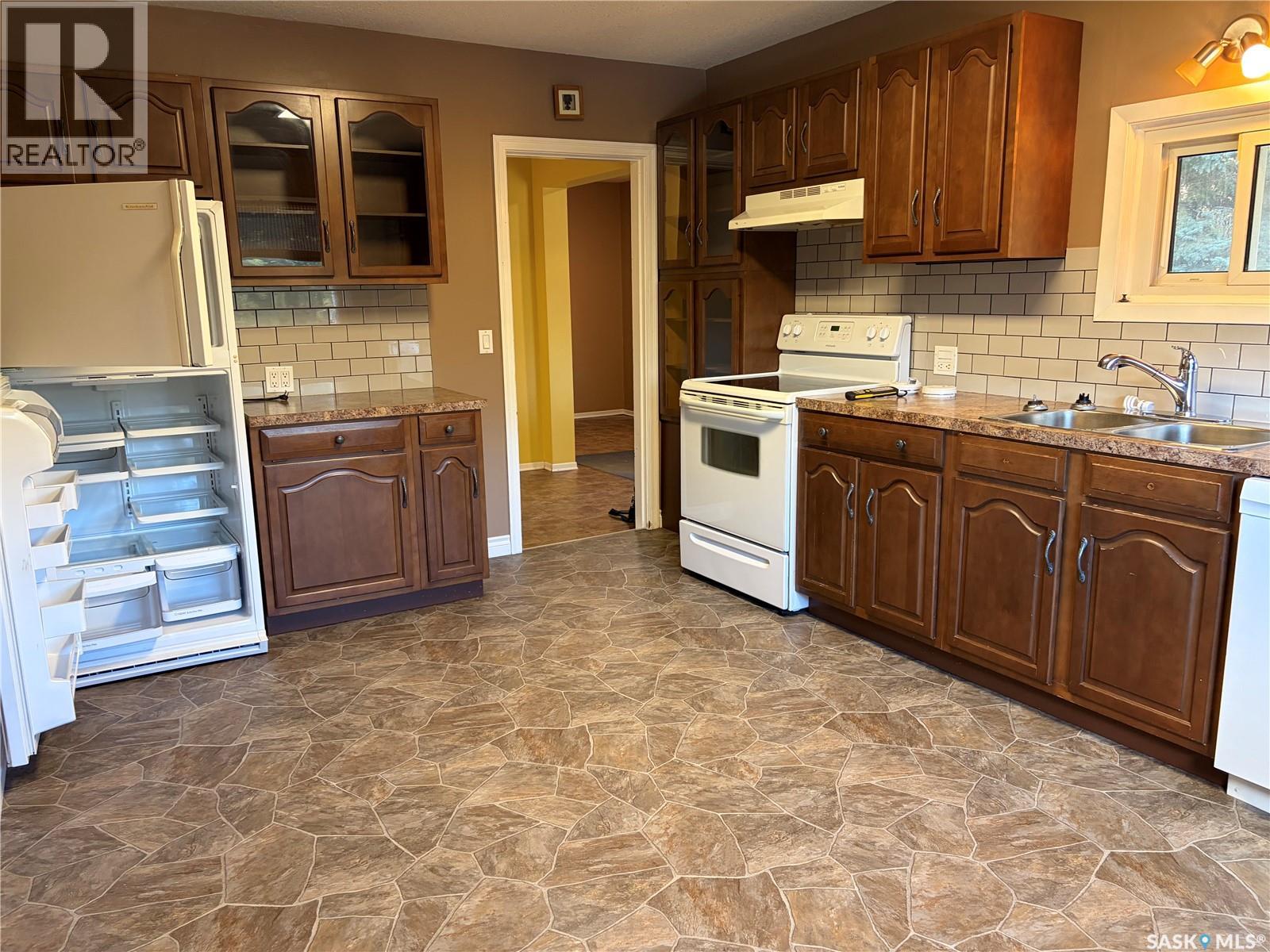 554 St Anthony STREET - 10