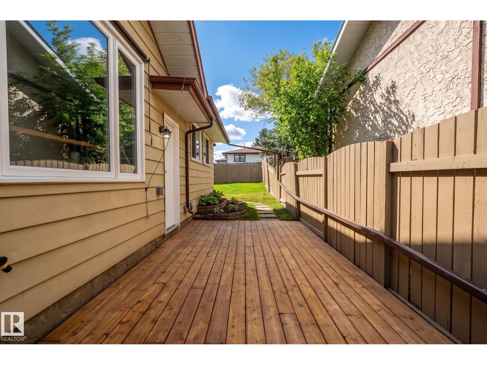 19 WESTLAKE DR - 61