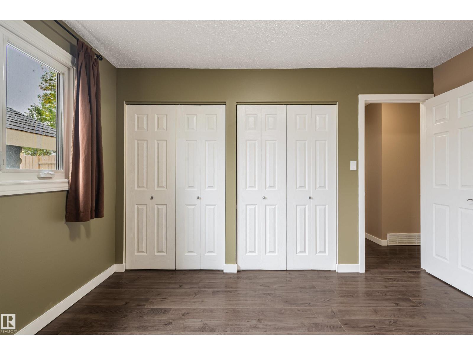 19 WESTLAKE DR - 21