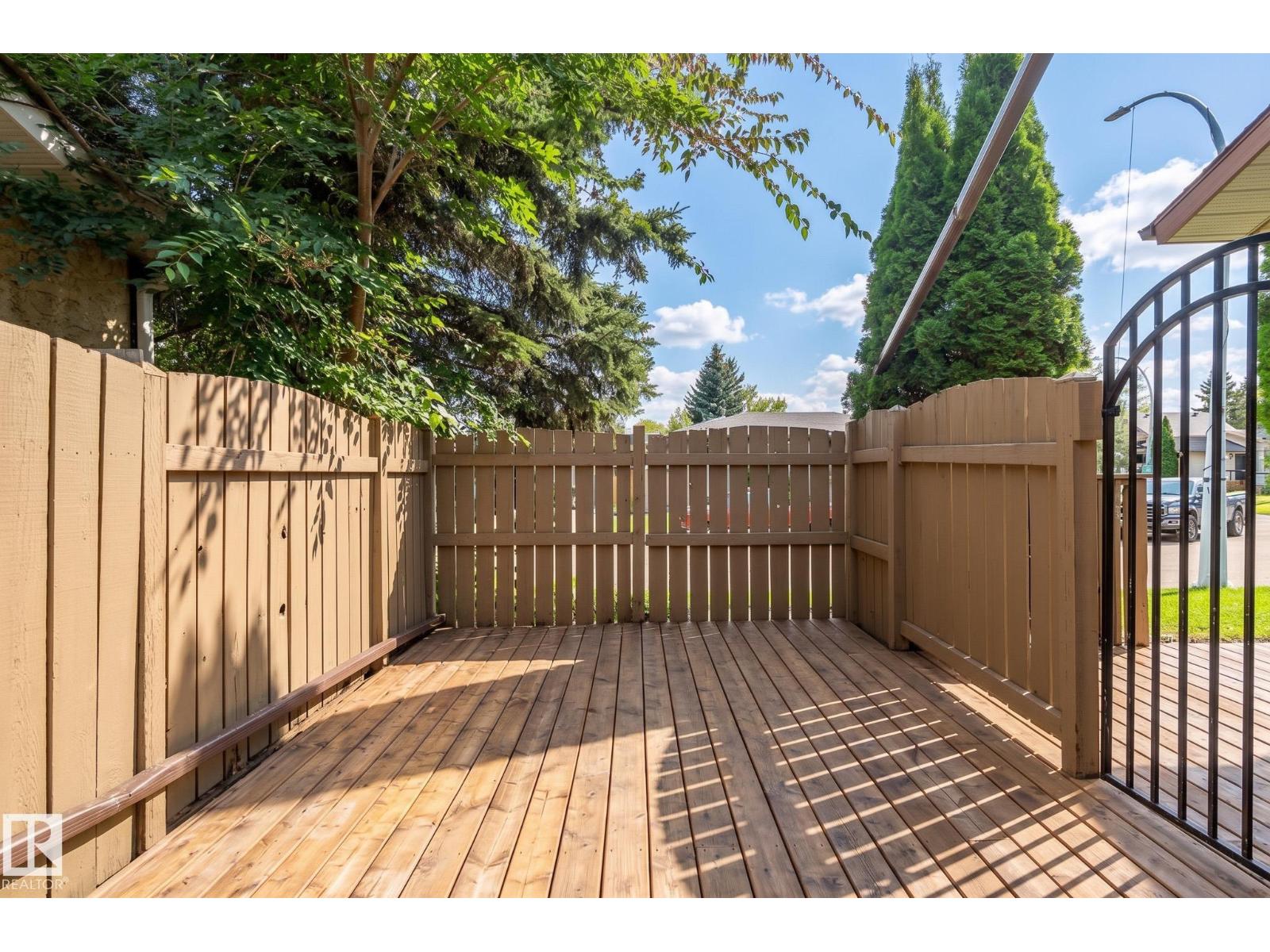 19 WESTLAKE DR - 60