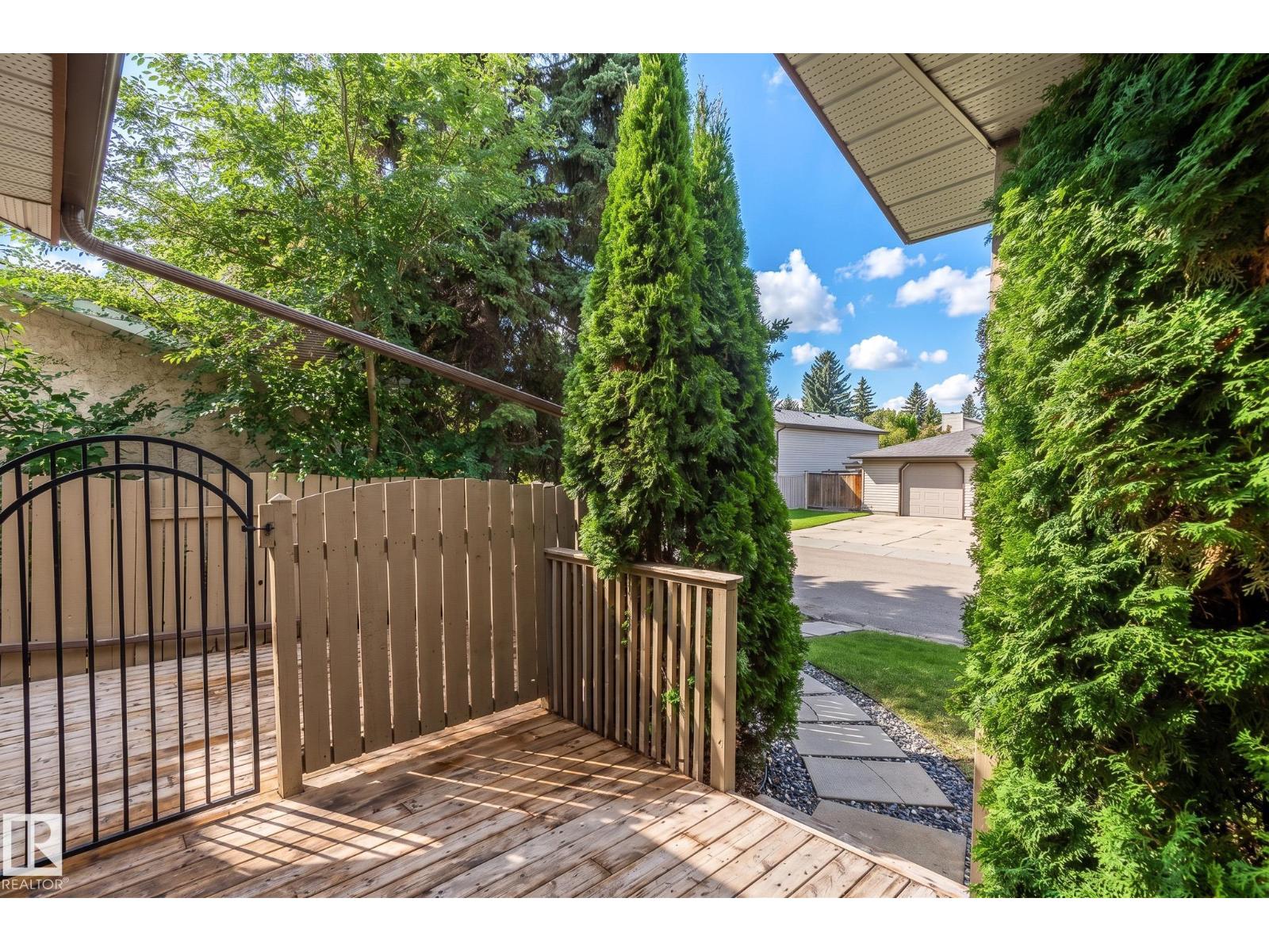 19 WESTLAKE DR - 58