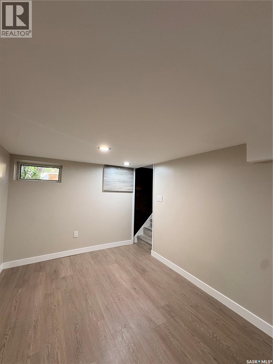 1917 Toronto STREET - 17