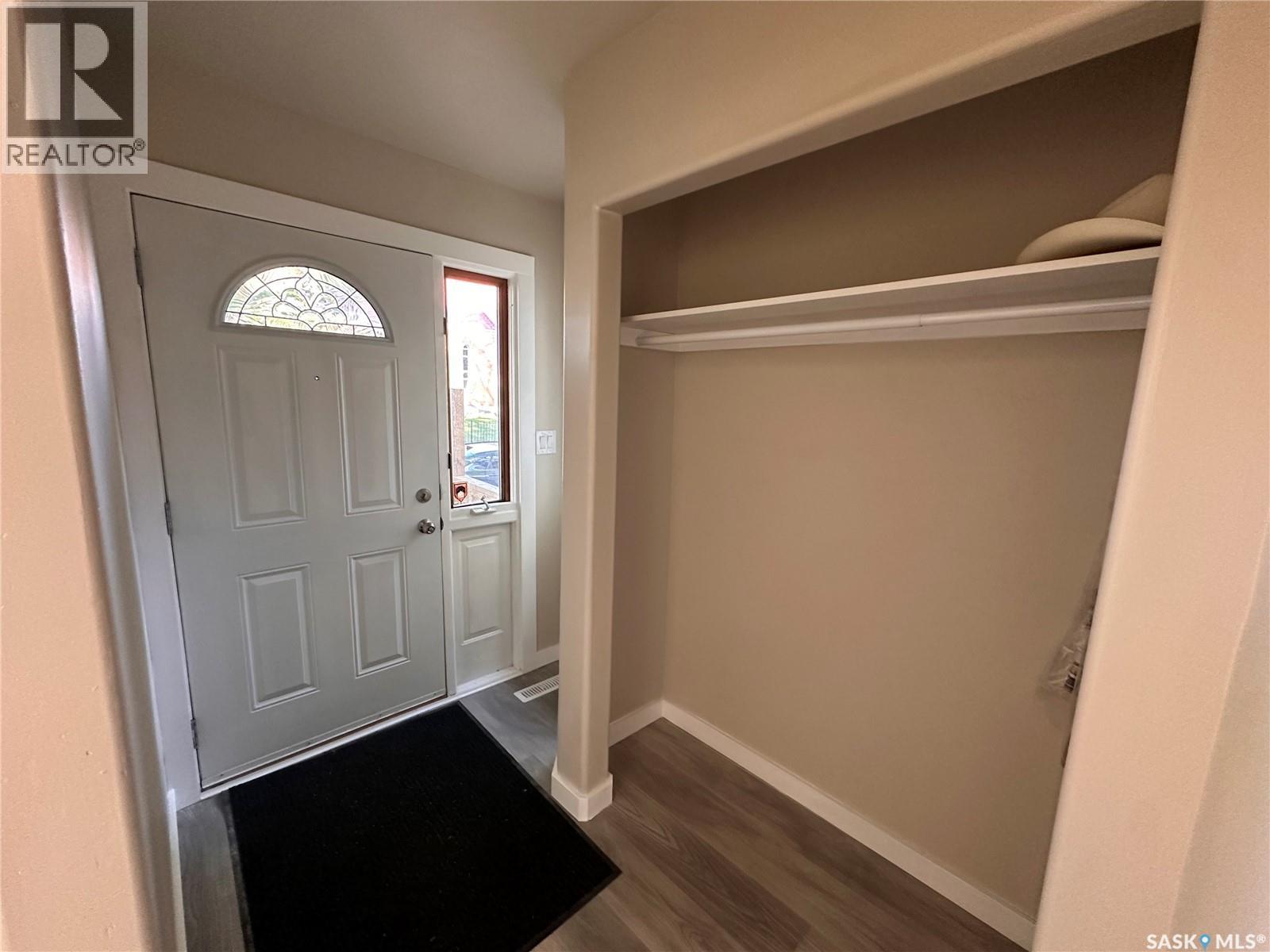 1917 Toronto STREET - 3