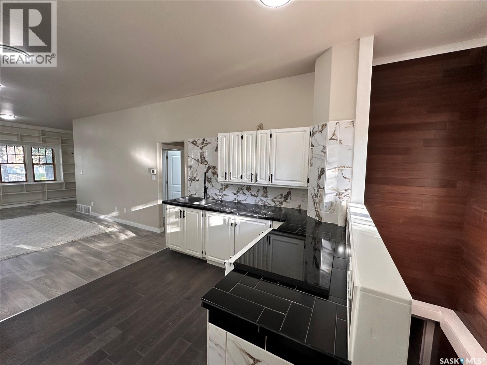 1917 Toronto STREET - 7