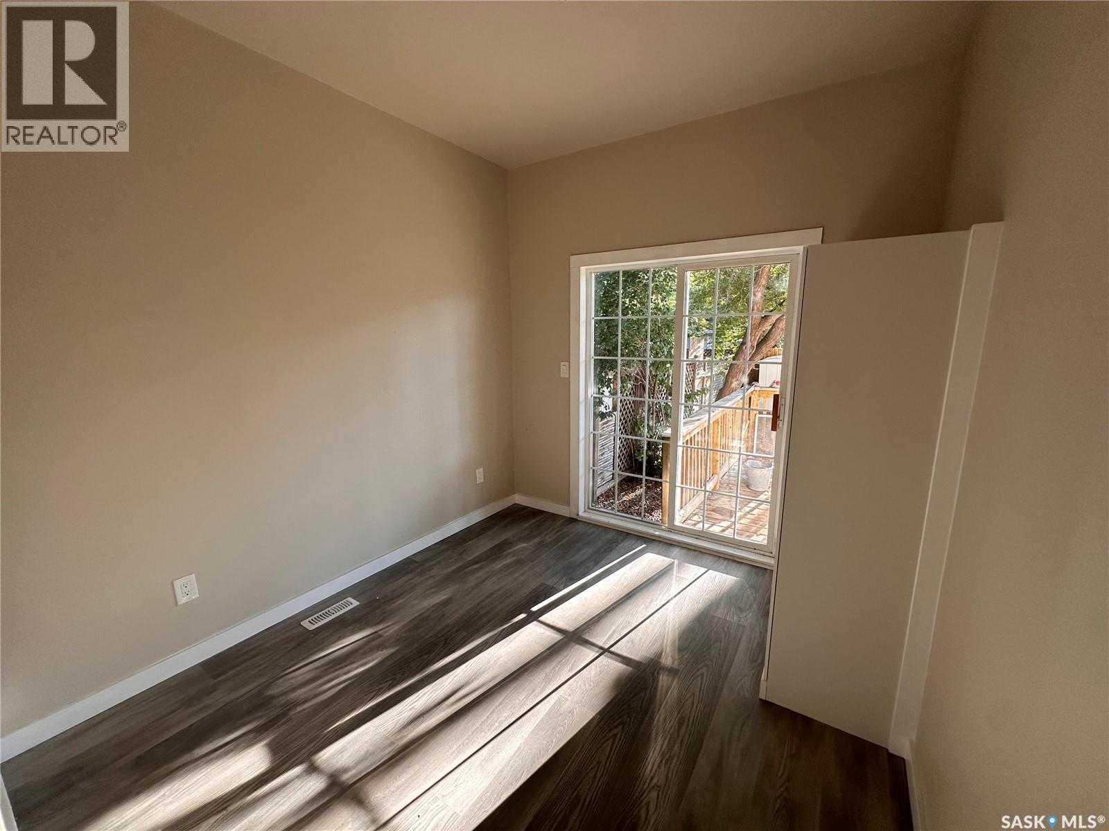 1917 Toronto STREET - 14