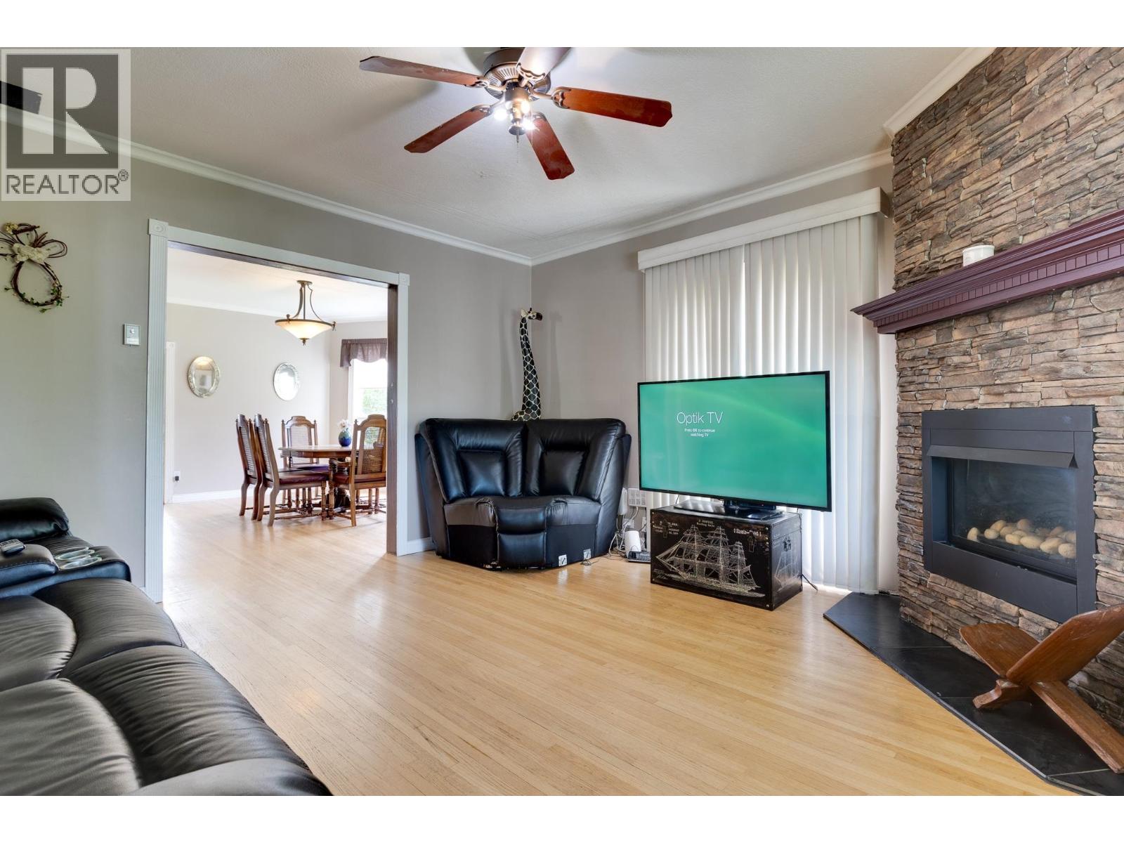 1488 GORSE STREET - 2