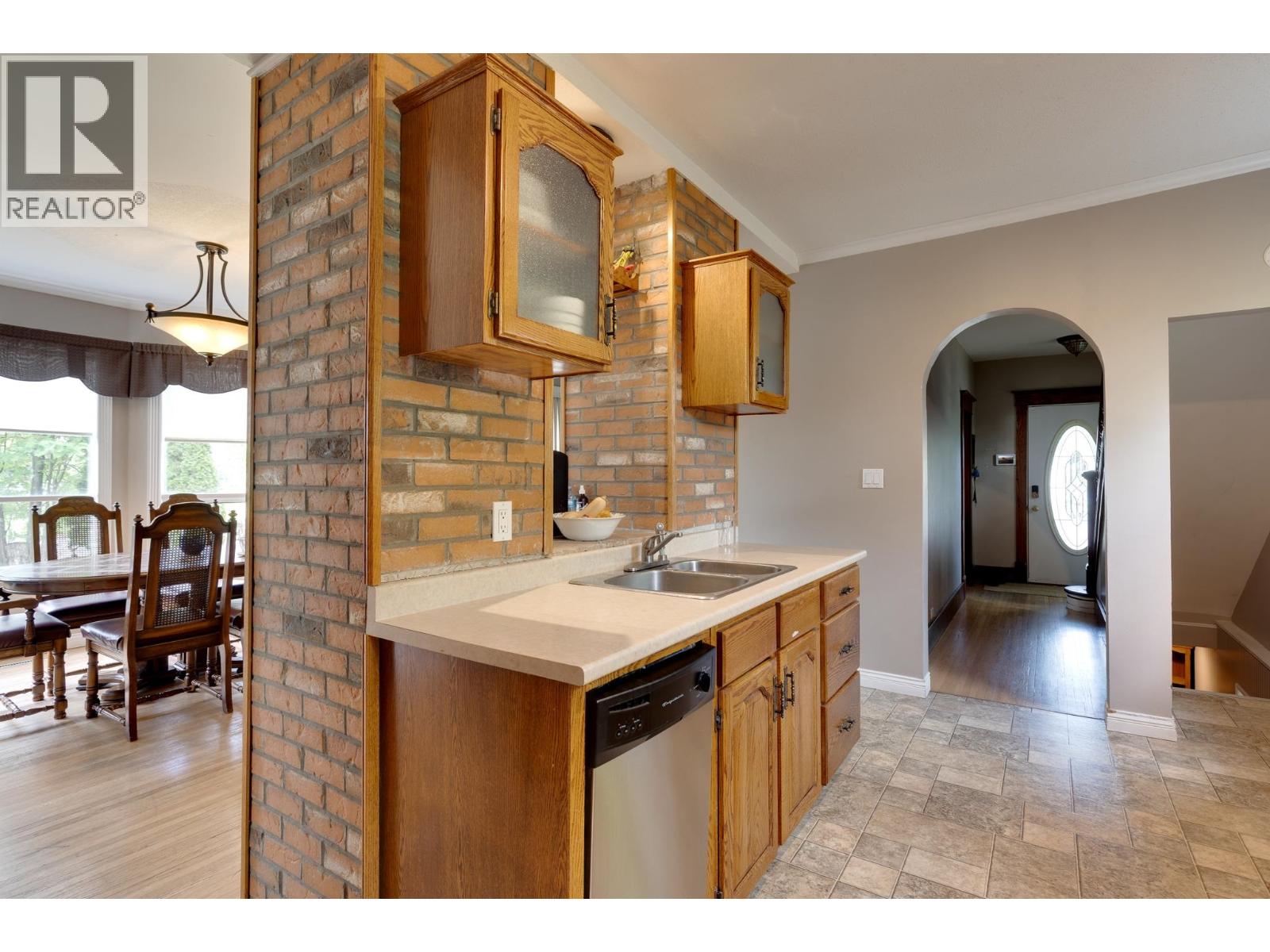 1488 GORSE STREET - 9