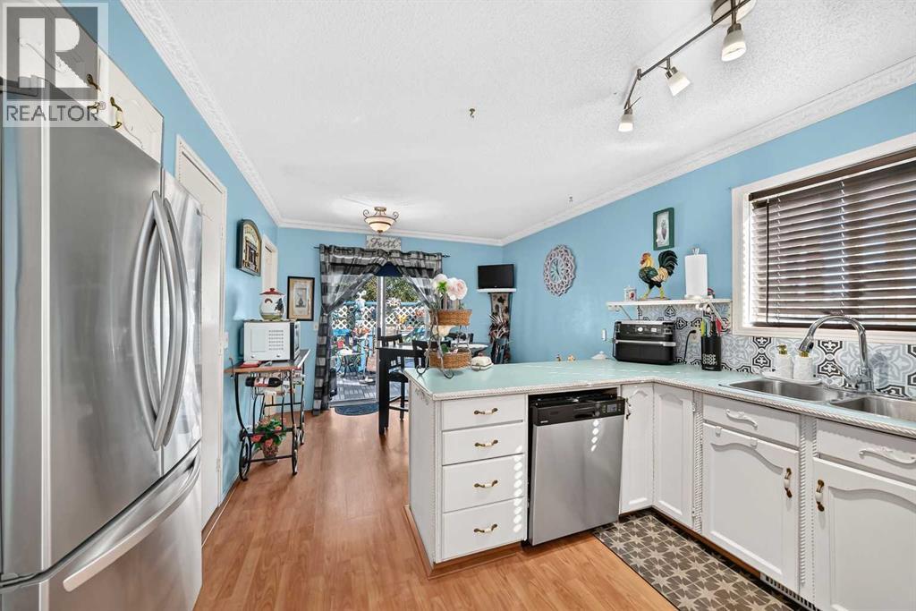 159 Fresno Place NE - 3