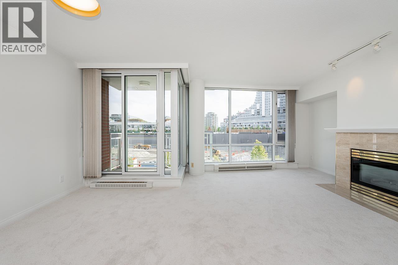 405 688 FAIRCHILD ROAD, Vancouver — photo 9