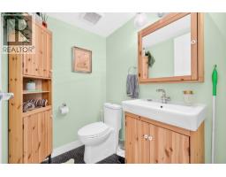 10 1561 Booth Avenue, Coquitlam, BC V3K6Z9 Photo 6