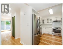 8328 Aspenwood Place, Burnaby, BC V5A3V3 Photo 17