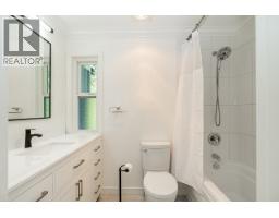 8328 Aspenwood Place, Burnaby, BC V5A3V3 Photo 35