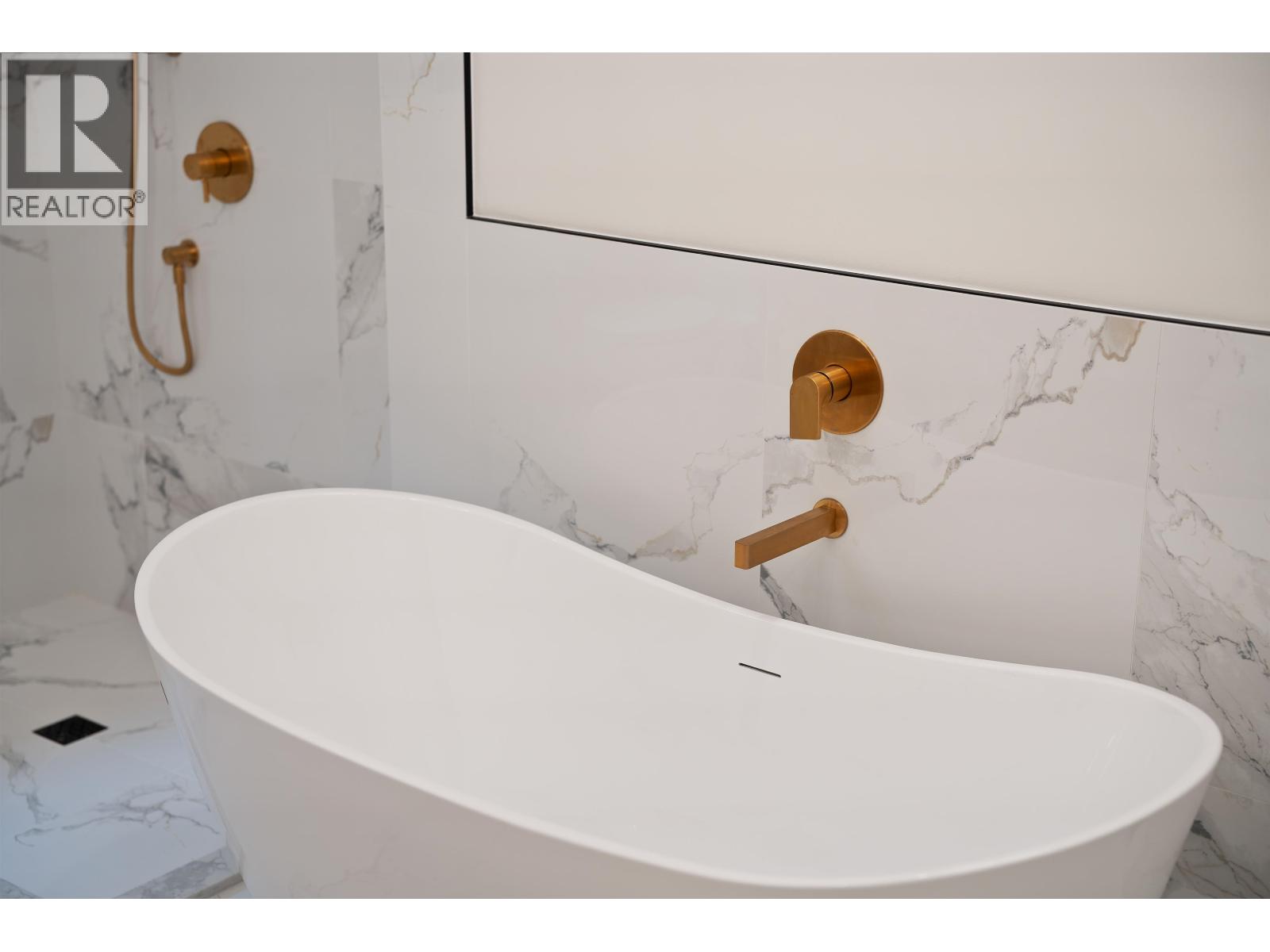 5155 ALDERFEILD PLACE, West Vancouver