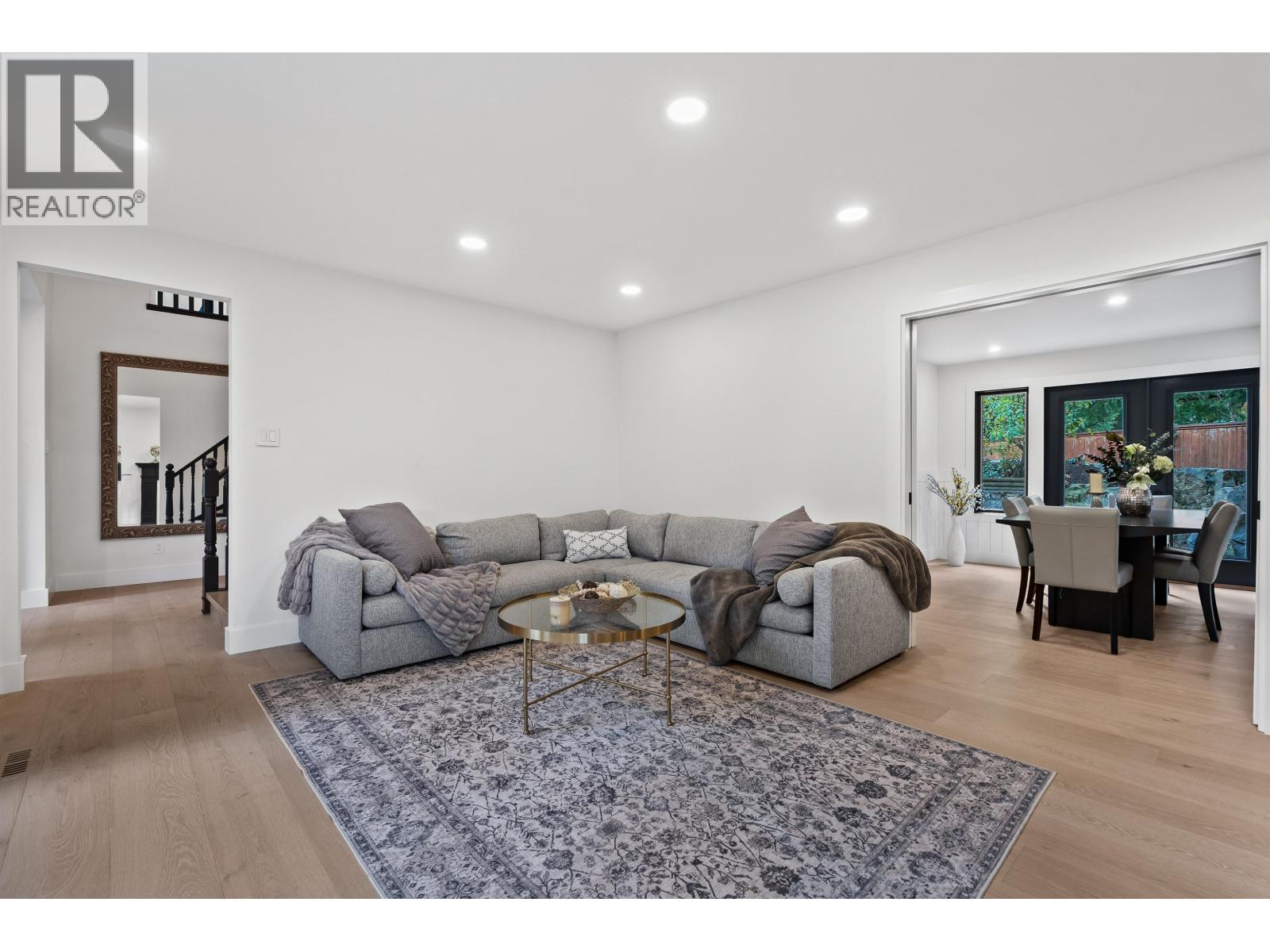 5155 ALDERFEILD PLACE, West Vancouver