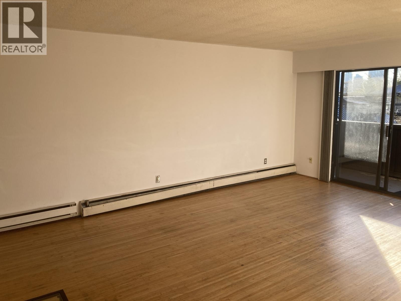 214 3570 E HASTINGS STREET, Vancouver — photo 4