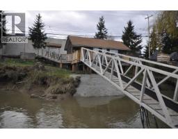 23240 Dyke Road, Richmond, BC V6V1E2 Photo 9