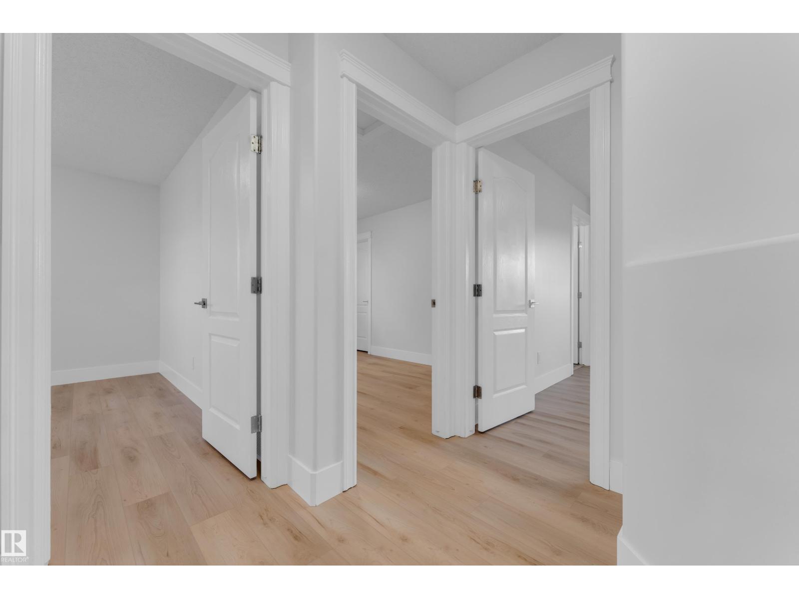 3003 25 AV NW - Image 23