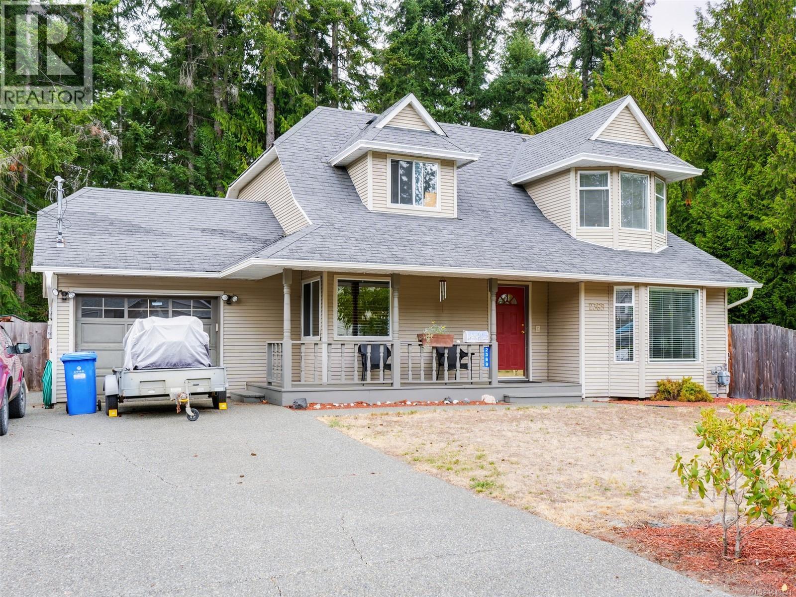 2369 Robertson St - 1