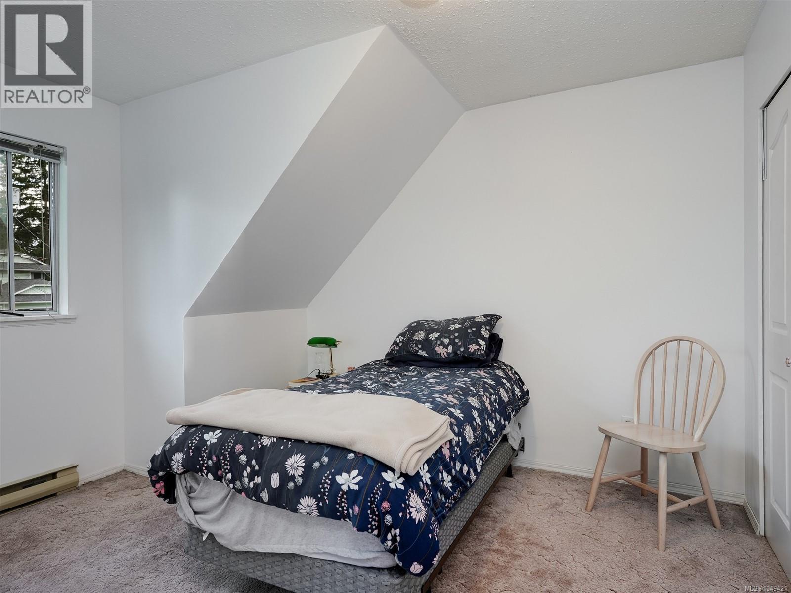 2369 Robertson St - 15