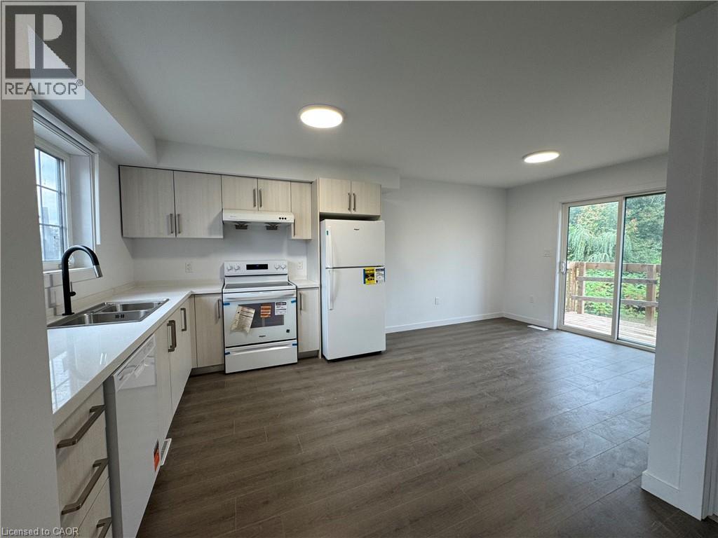 107 HIGHRIVER Trail Unit# (Main), Welland — photo 6