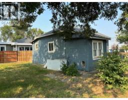 256 N 1 Street W, Magrath, AB T0K1J0 Photo 26