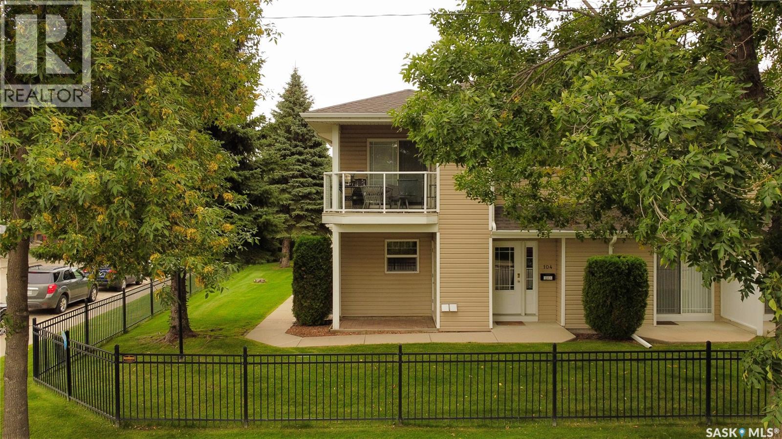 #104A 141 105th STREET W - 1