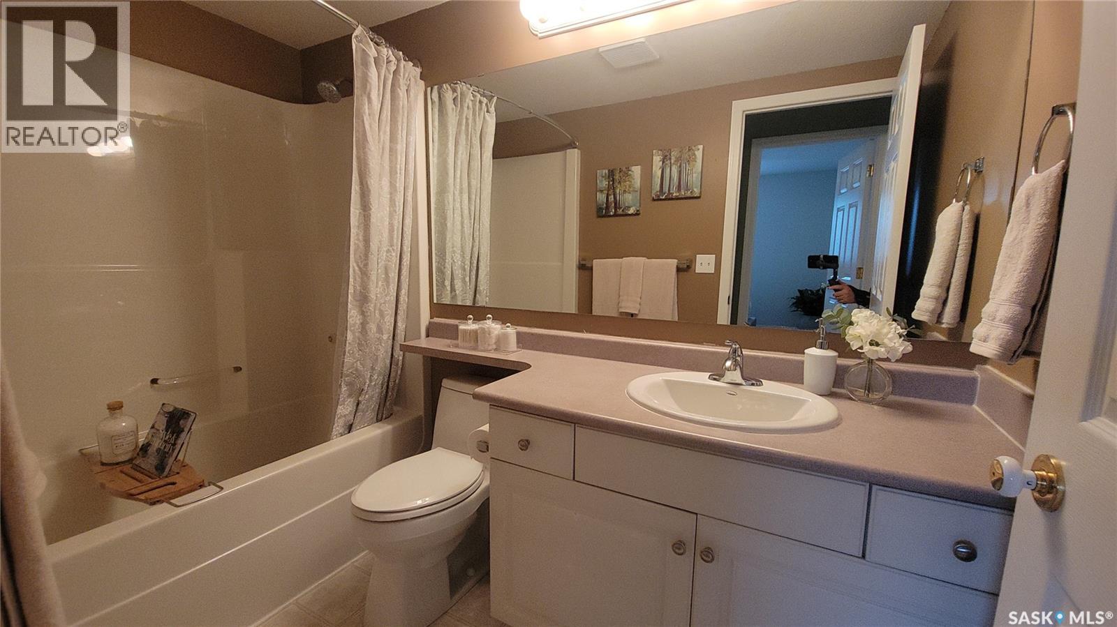 #104A 141 105th STREET W - 11