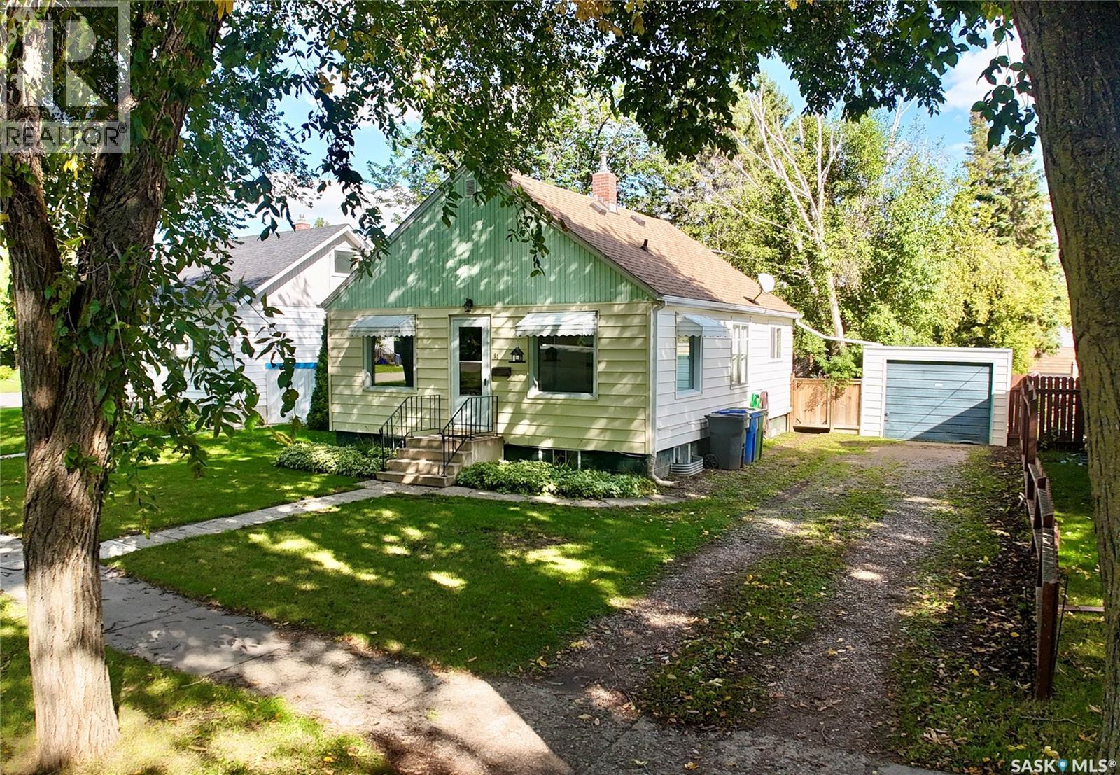 Property for sale at 51 James AVENUE