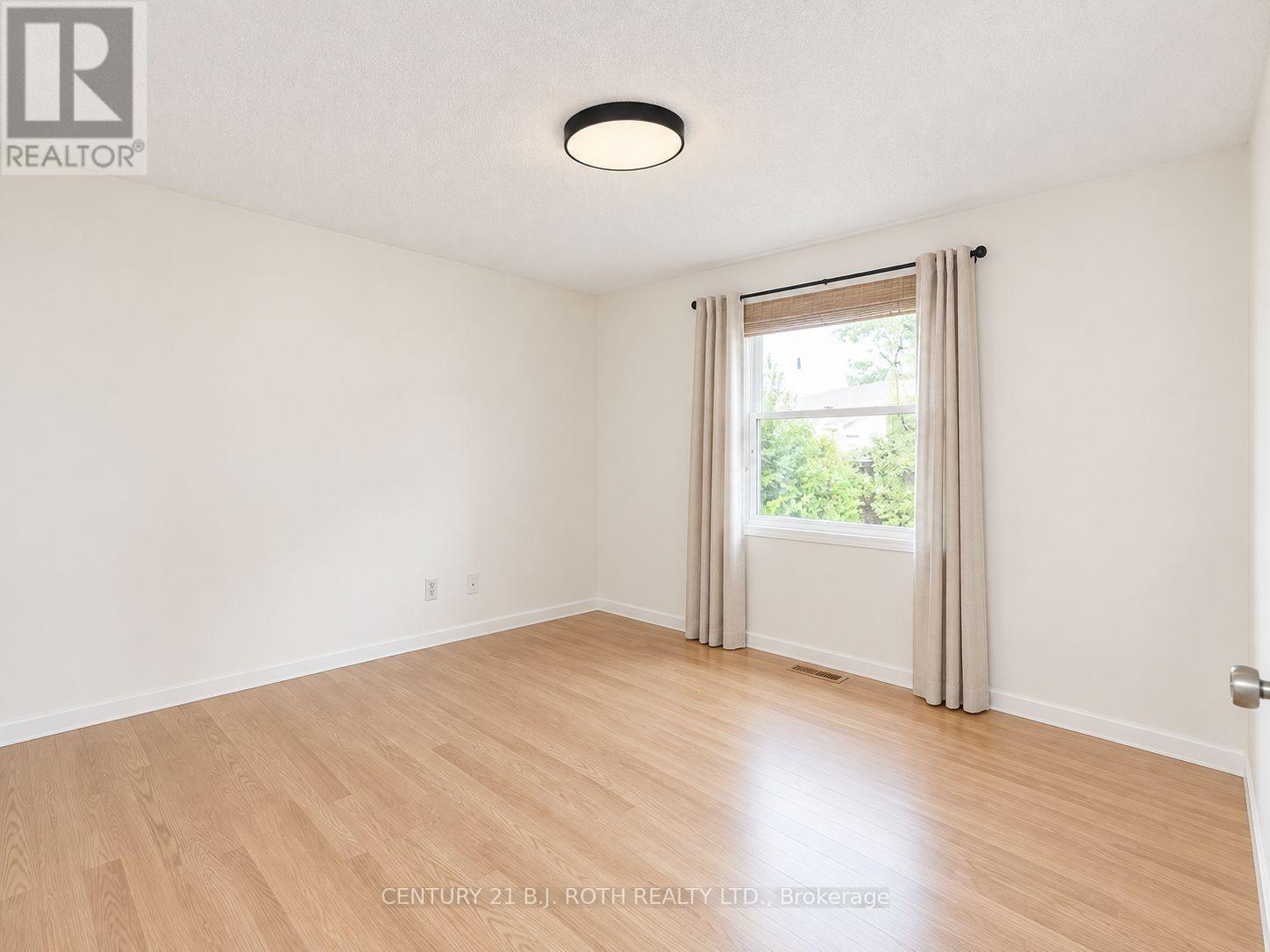 11 Cartwright Drive — photo 12