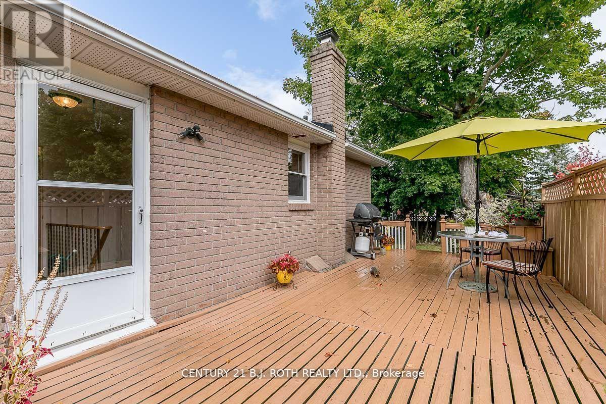 11 Cartwright Drive — photo 26