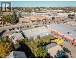 19 Broadway  N, Raymond, AB T0K2S0 Photo 6