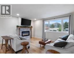 Kitchen - 439 Oriole Way, Barriere, BC V0E1E0 Photo 10